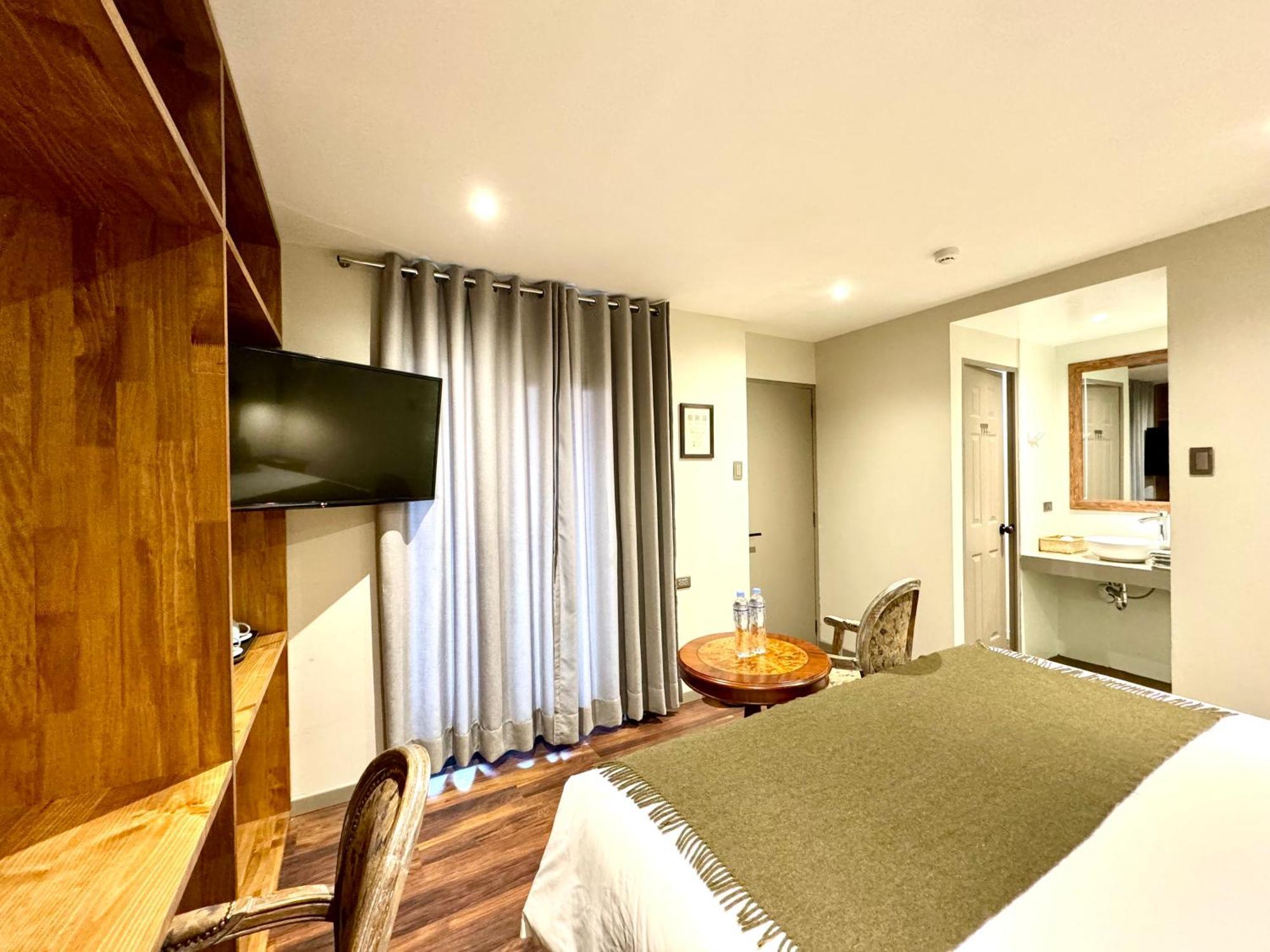 Hotel Montes Central クスコ エクステリア 写真