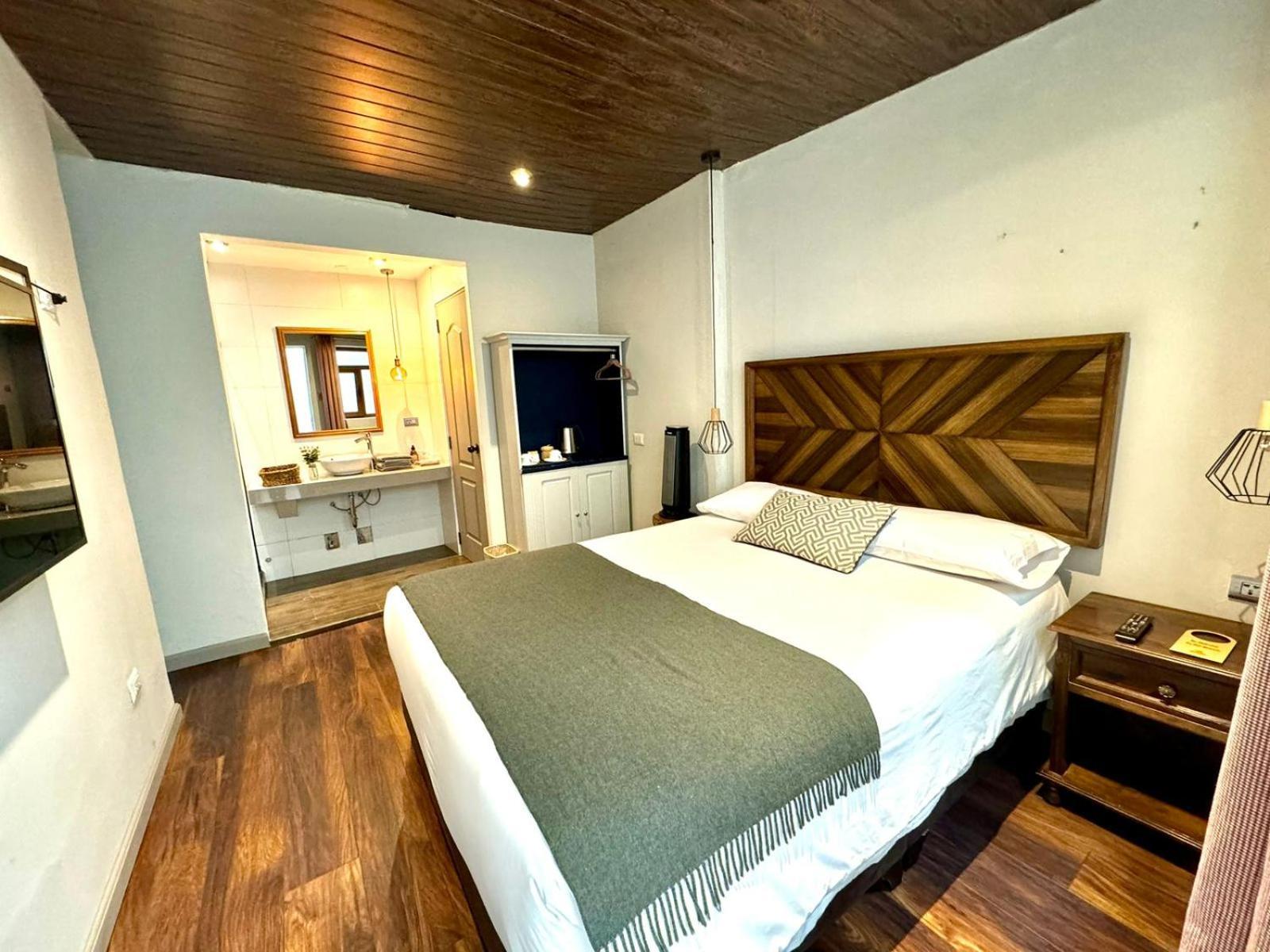 Hotel Montes Central クスコ エクステリア 写真