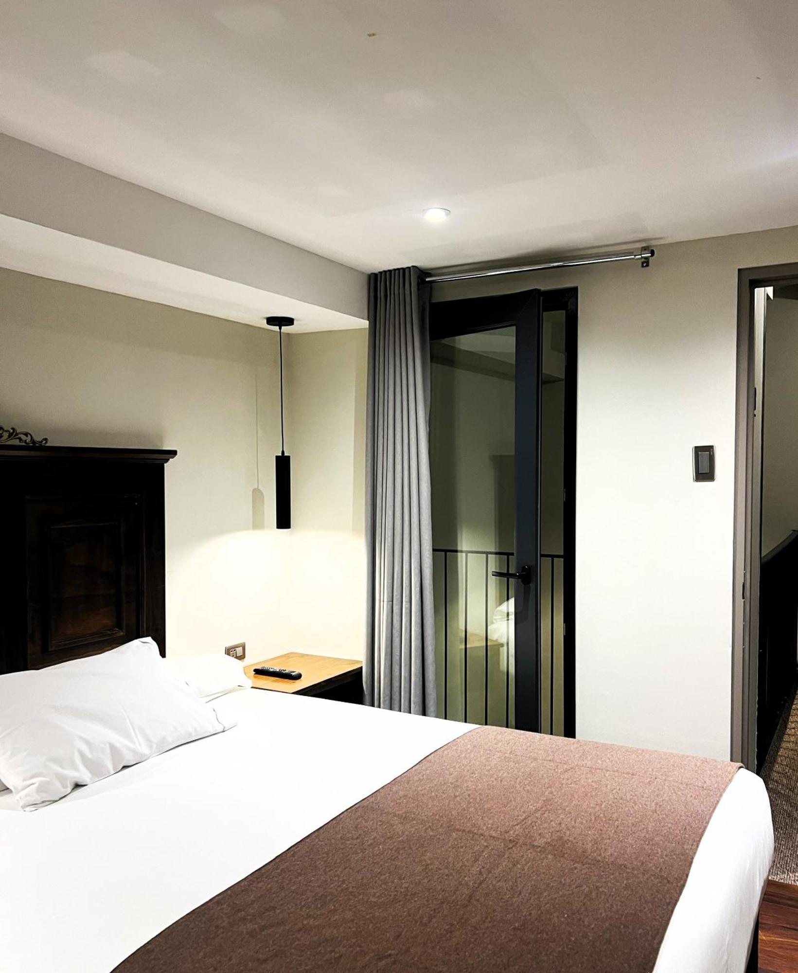 Hotel Montes Central クスコ エクステリア 写真
