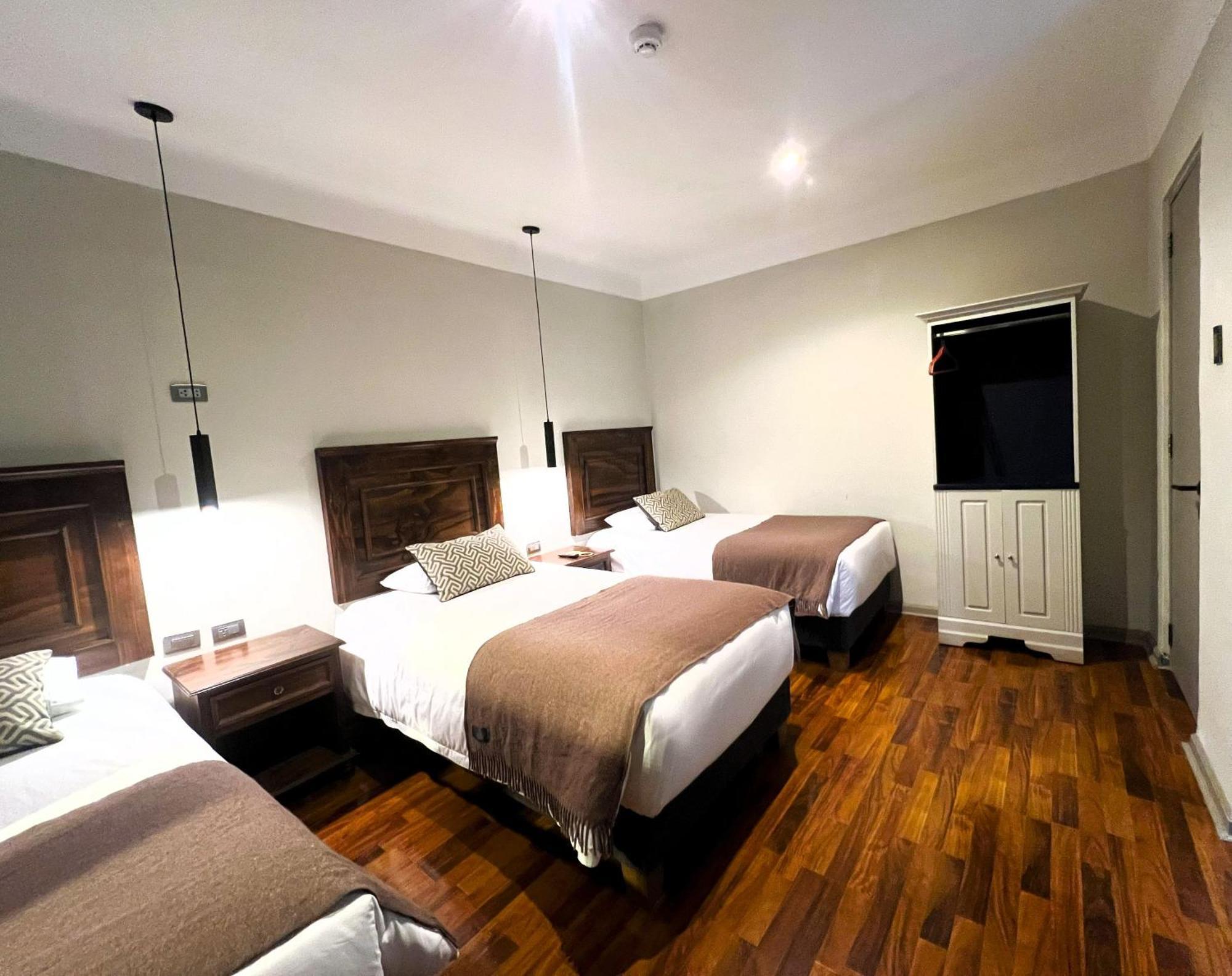 Hotel Montes Central クスコ エクステリア 写真