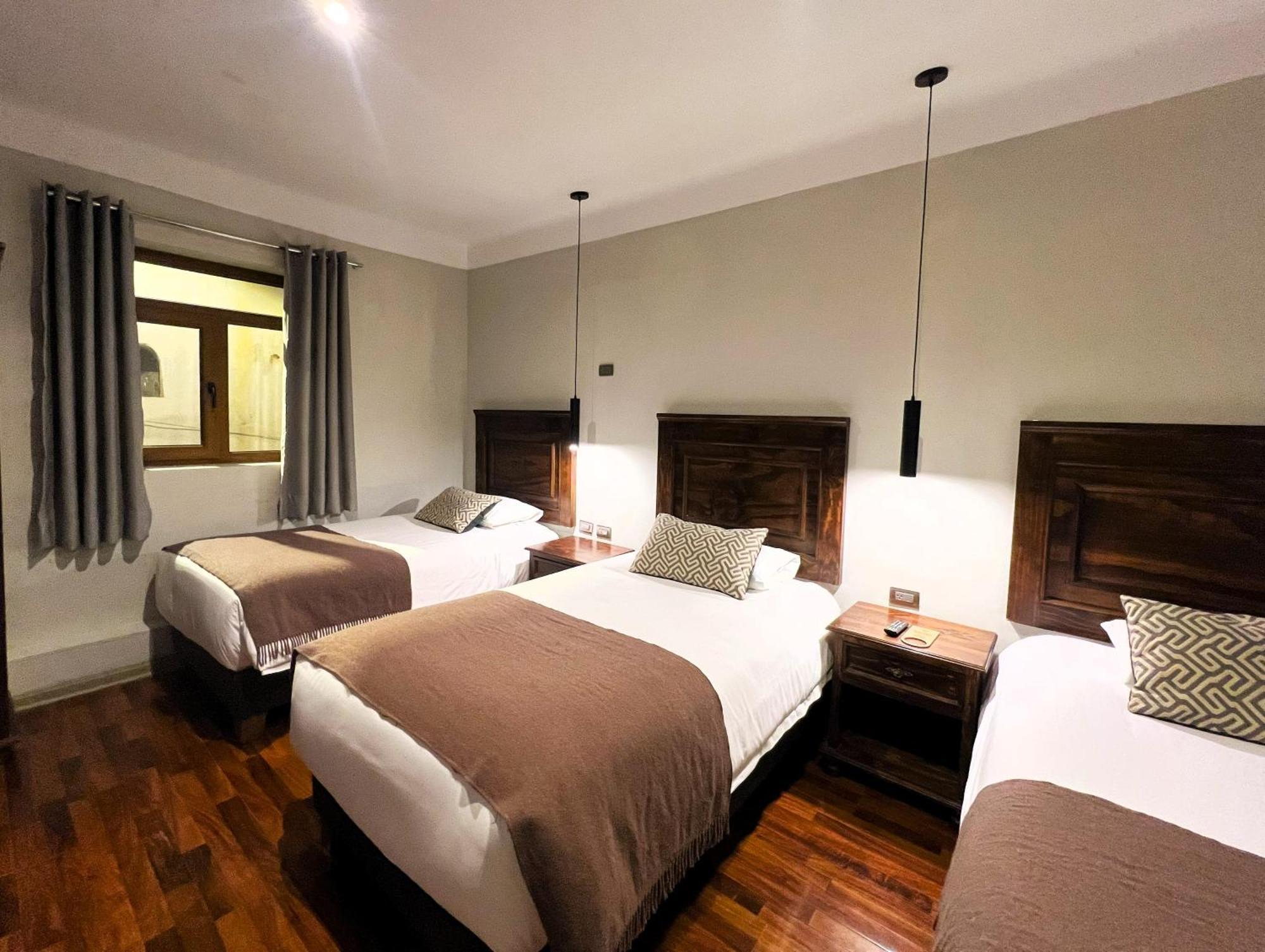 Hotel Montes Central クスコ エクステリア 写真