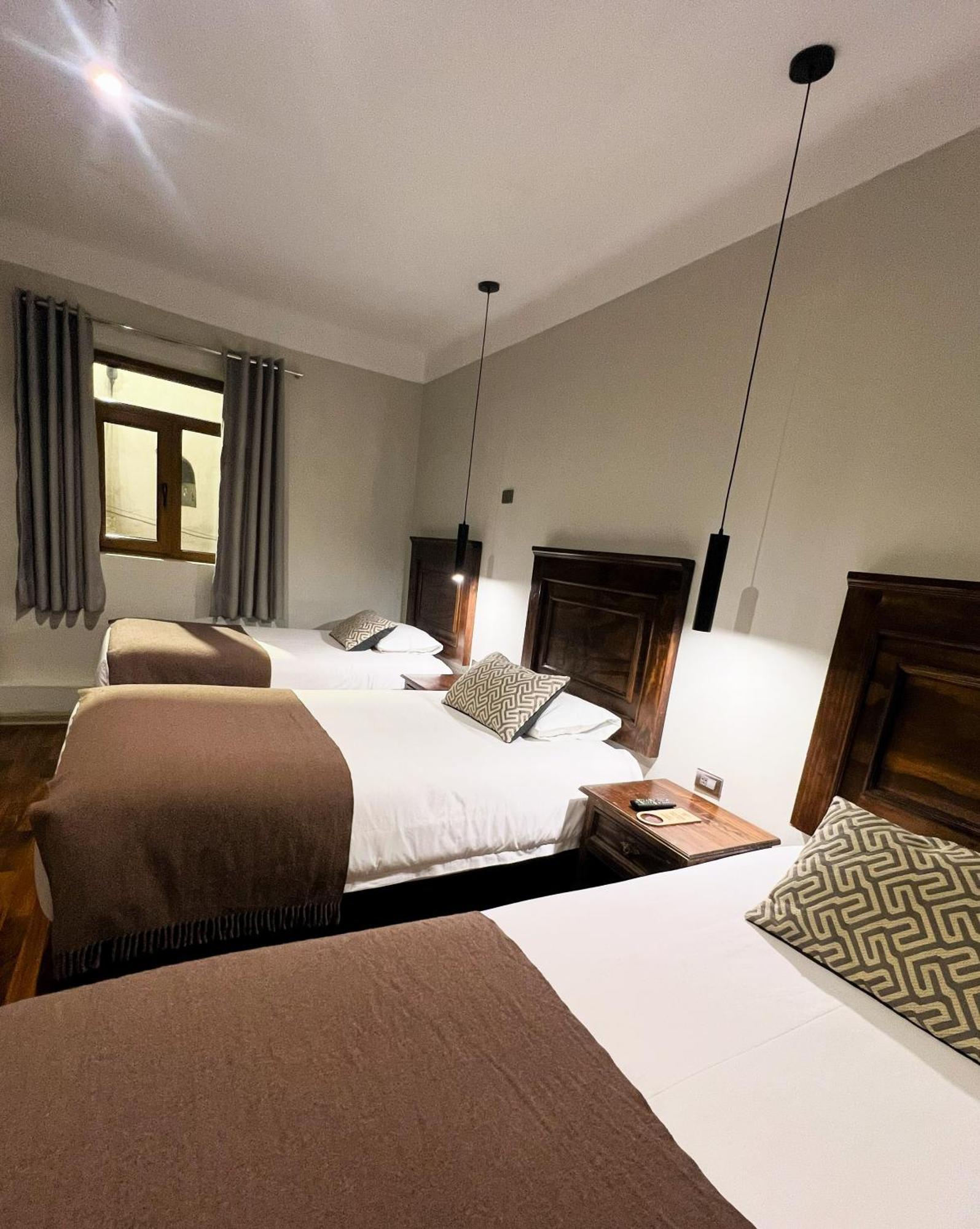 Hotel Montes Central クスコ エクステリア 写真